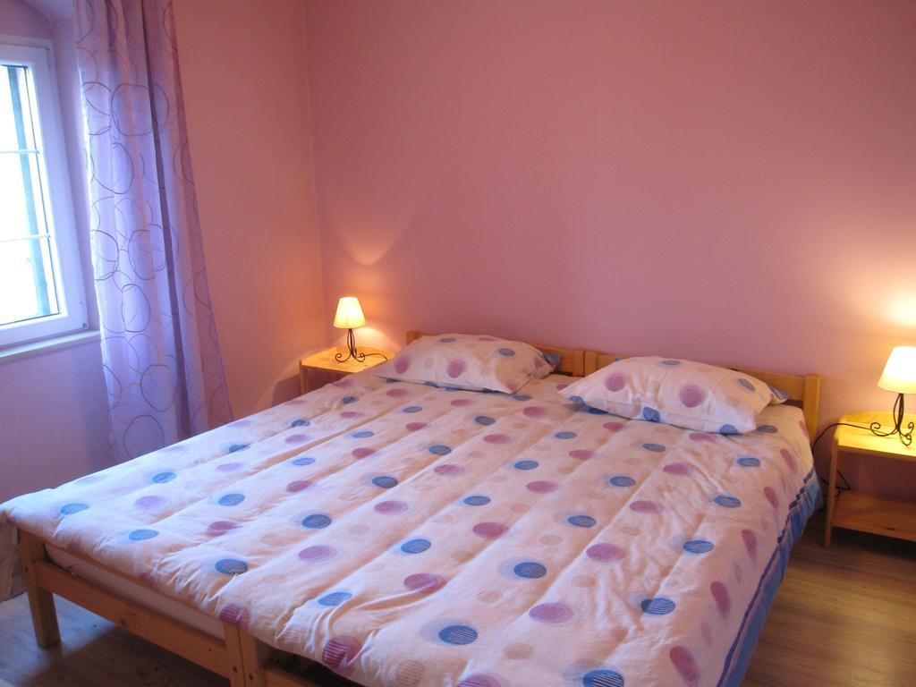 Apartment Glavica Supetar Bilik gambar